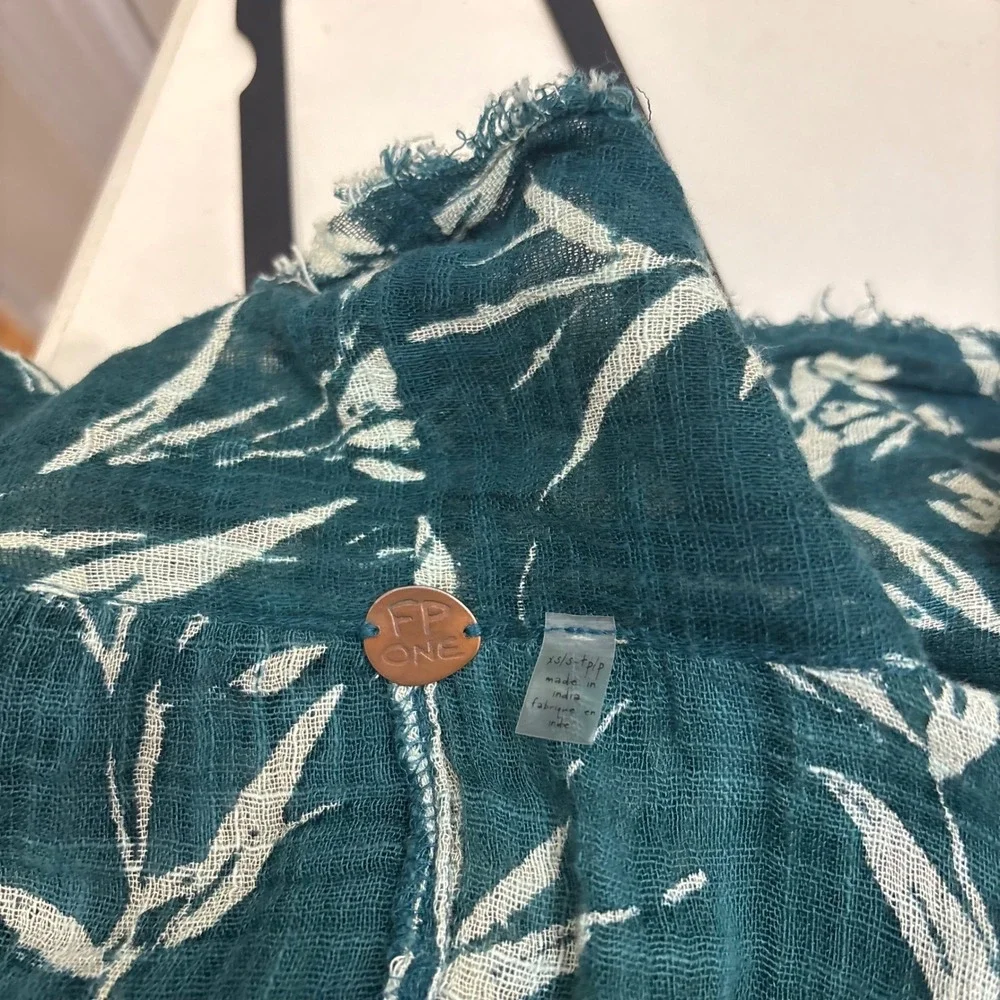 Free People FP One Kimono Cardigan XS/S Oversized Floral Gauze Boho Botanical